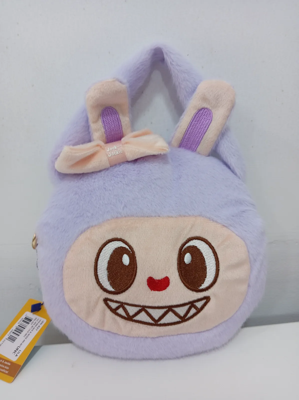 Cartera labubu